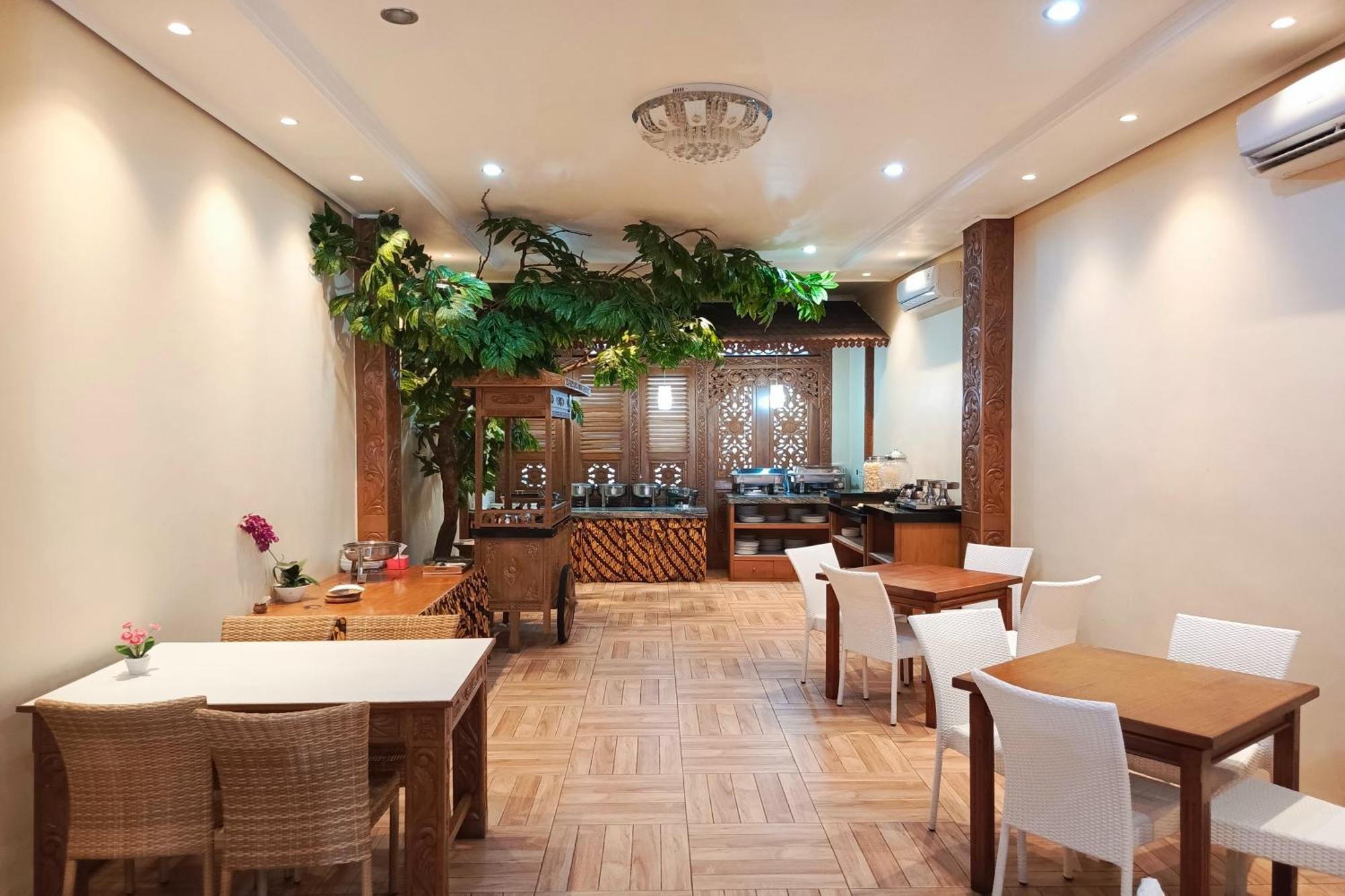 Java Capsule Hotel Malang Exterior foto